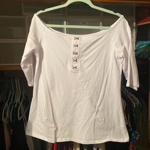 Foxy off-shoulder White Top (sz 0)